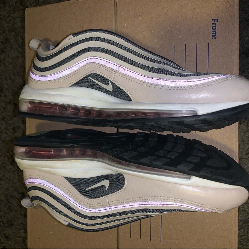Nike air max